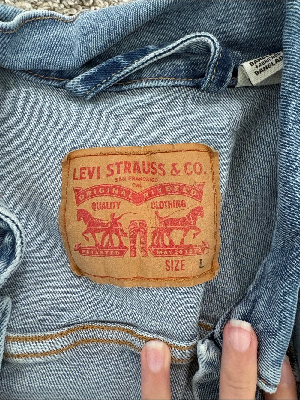 Levi's Light Blue Denim Trucker Jacket - Picture 3 of 5